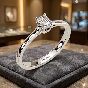 Anillo de Compromiso Clásico con Diamante Cultivado en Laboratorio con Corte Esmeralda, Certificado por IGI, Oro de 10K, 14K, 18K, Plata 925, 935 - Product Image 1