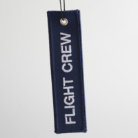 Étiquettes suspendues et étiquettes de vêtements brodées écologiques personnalisées pour chaussures, sacs à main, vêtements avec logo et impression sur mesure