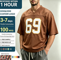 T-shirt surdimensionné de haute qualité à col en V, style football, coupe carrée, marron, avec empiècements et impression sérigraphiée, en polyester à petites mailles, pour homme