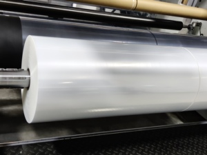 Pellicola in PE per Soffiaggio Alimentare, Alta Resistenza alla Trazione e al Perforamento, Larghezza Personalizzabile per Imballaggio di Riso e Cibo per Cani - Product Image 5