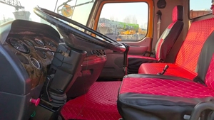 מנוף נייד משופץ מדגם XCM-G QY25K5-1 בעל כושר הרמה של 25 טון, עם זרוע טלסקופית, משומש, במלאי. - Product Image 6