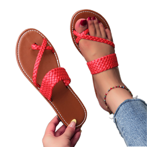 Sandales de plage légères à plateforme grande taille pour femme, style européen et américain, à bout ouvert, avec brides tressées simples, pour l'automne - Product Image 1