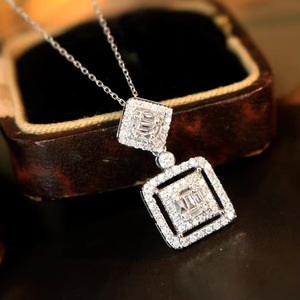 Collana Geometrica per Donne, Design Semplice, Accessorio da Collo per Uso Quotidiano - Product Image 2