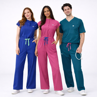 Vêtements médicaux pour femmes Niaahinn en gros, ensembles de blouses médicales OEM, col zippé et pantalon large avec combinaison élastique, vêtements de travail d'hôpital
