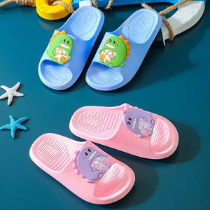 Zapatillas antideslizantes <span class=keywords><strong>para</strong></span> niños, zapatos <span class=keywords><strong>de</strong></span> <span class=keywords><strong>baño</strong></span> con dibujos animados, <span class=keywords><strong>sandalias</strong></span> <span class=keywords><strong>para</strong></span> el hogar, artículos <span class=keywords><strong>para</strong></span> el hogar - Product Image 5