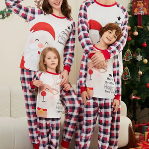Conjunto de Pijamas Térmicos Estampados Estilo Natalino Personalizados com Cintura Elástica para Pais e Filhos - Product Image 1