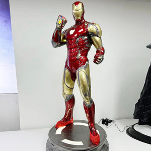 รูปปั้นไอรอนแมน มาร์ค 85 ขนาดเท่าคนจริงจากมาร์เวล อเวนเจอร์ส 1:1 พร้อมถุงมืออินฟินิตี้และไฟ LED ทำจากไฟเบอร์กลาสเรซิ่น ของสะสมตกแต่ง - Product Image 1
