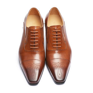 Chaussures Oxford en cuir de vachette à semelle épaisse avec finition lisse, chaussures en cuir décontractées et formelles, nouvelles chaussures pour hommes en cuir véritable de haute qualité - Product Image 4