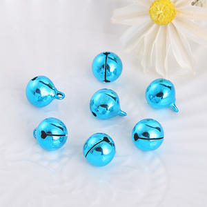 6mm 8MM 16MM 18mm oro cobre perro gato mascota Collar campanas fiesta vacaciones adornos colgantes campanas Navidad <span class=keywords><strong>Jingle</strong></span> Bells - Product Image 4