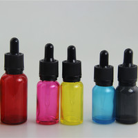 Flacon compte-gouttes en verre rouge de 30 ml de marque F&C de luxe en gros avec gravure acide pour sérum de soin de la peau et huile essentielle