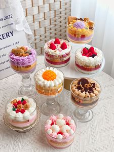 Vela Aromática con Aroma a Postre de Fresa al por Mayor |   <span class=keywords><strong>Cera</strong></span> de Soja de Marca Privada para Eventos |   Suministros B2B de Fragancias para <span class=keywords><strong>el</strong></span> Hogar Hechas a Mano al por Mayor - Product Image 6