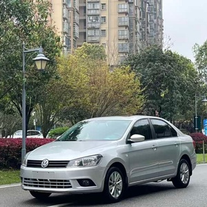 Voiture familiale berline Jetta <span class=keywords><strong>1</strong></span>.6L 25e anniversaire Premium Comfort, modèle 2016, d'occasion, <span class=keywords><strong>rare</strong></span> - Product Image 2