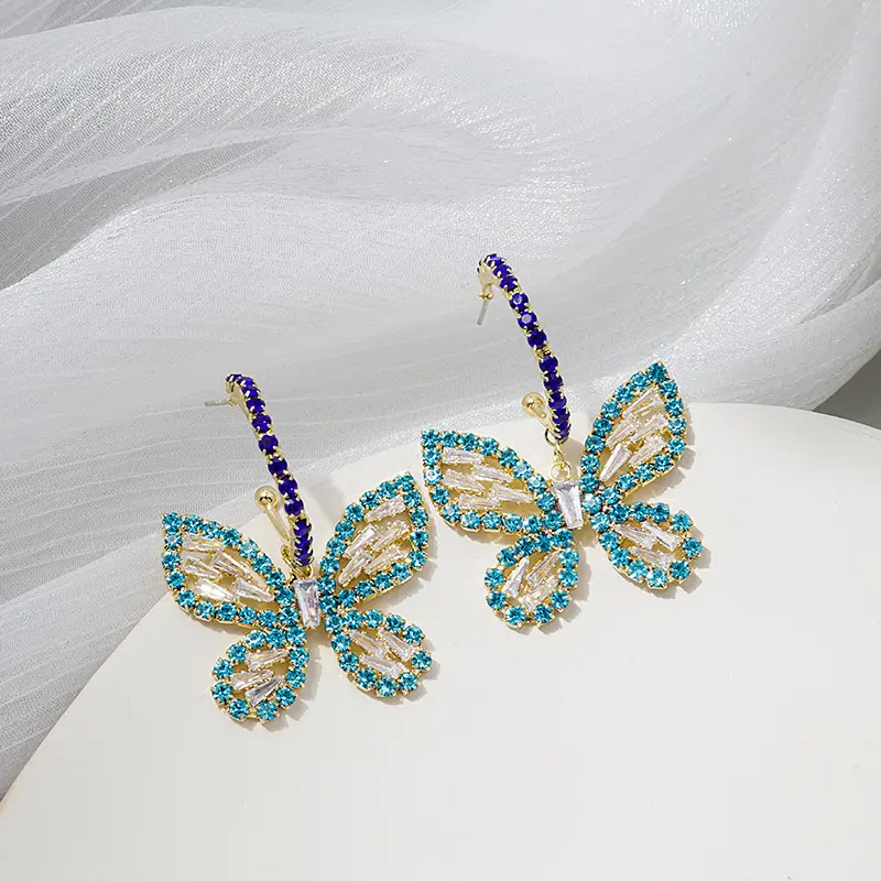 Delicate Crystal C Shaped S925 Silver Needle Butterfly Drop Earrings 18k Gold Blue Zirconia Butterfly Rhinestone Earring