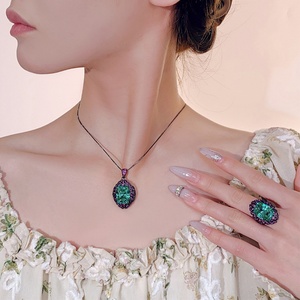 Ensemble de bijoux vintage en cuivre écologique, style nid d'oiseau, avec pendentif et boucles d'oreilles classiques en zircone verte Paraiba 12*16mm, vente en gros - Product Image 6