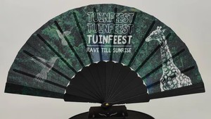 Éventail pliable personnalisé de 23 cm avec lettres grecques, impression numérique couleur sur bambou, écologique, pour article promotionnel - Product Image 6