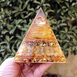คริสตัลชิปพีระมิดเรซิ่นอีพ็อกซี่งานฝีมือประดับตกแต่งโต๊ะทำงานของตกแต่งบ้านของขวัญ - Product Image 3