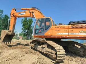Excavadora de Orugas Doosan DX500LC DX500 de Segunda Mano, Capacidad del Cazo 2.1m, Alta Eficiencia Operativa, Caja de Cambios de Alta Potencia de Excavación - Product Image 2