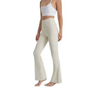 Pantalones de yoga ligeros recién llegados, pantalones de yoga acampanados de talla grande para mujer, mallas de yoga brillantes con aceite deportivo - Product Image 1