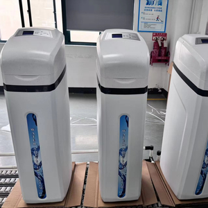 <span class=keywords><strong>Adoucisseur</strong></span> d'eau domestique entièrement automatique avec boîtier en acier inoxydable ou en plastique, options de modèles disponibles - Product Image 1