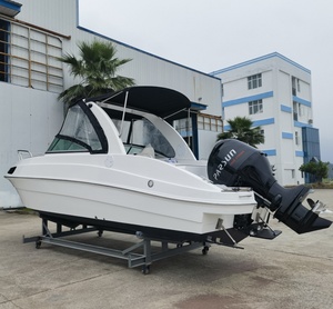 Yate de lujo con cabina flybridge de 24 pies, barco de fibra de vidrio con motor o motor de propulsión a popa - Product Image 4