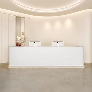 Comptoir d'accueil médical 3 personnes personnalisé bon marché Comptoir <span class=keywords><strong>de</strong></span> réception Salon <span class=keywords><strong>de</strong></span> beauté <span class=keywords><strong>Table</strong></span> <span class=keywords><strong>de</strong></span> réception en or - Product Image 1