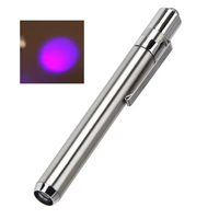 Lampe torche LED portable haute luminosité UV 365nm 395nm avec clip, mini lampe stylo rechargeable USB à piles sèches – Offre Spéciale