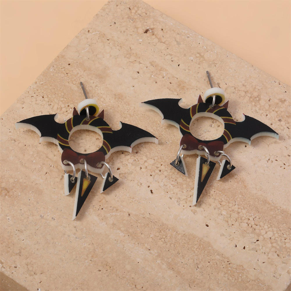 sku8588 Bat Ear Studs