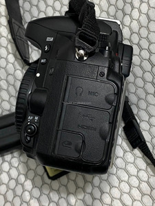 กล้องบันทึกภาพ CMOS DSLR แบบฟูลเฟรมพร้อมการ์ด SD สำหรับ<span class=keywords><strong>24</strong></span>.3MP D610 - Product Image 2