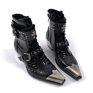 Bottes <span class=keywords><strong>Chelsea</strong></span> unisexes pour hommes, style <span class=keywords><strong>punk</strong></span> métallique, à bout pointu, montantes à la cheville, avec clous et patchwork, à talon épais rehaussant, pour l'été et l'hiver - Product Image 2
