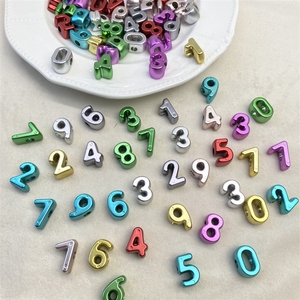 Perles numériques et alphabétiques métalliques mates en acrylique électroplaqué DIY de 500g - Product Image 3