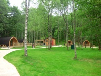 Bateau forme Arc plier toit camping pod/petite maison/cabine en bois pour vacances et randonnée