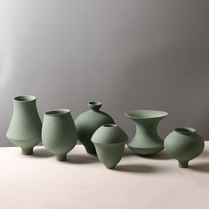 Vase en céramique vintage de luxe, style antique et nostalgique, pour la décoration intérieure, minimaliste, fabriqué en argile, vente en gros directe d'usine - Product Image 4