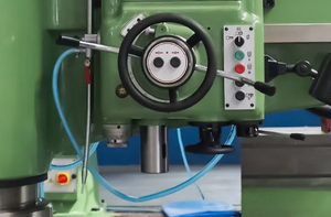 <span class=keywords><strong>Taladro</strong></span> <span class=keywords><strong>Radial</strong></span> de Alta Resistencia Z3063 - Sujeción Hidráulica de Alta Precisión para Mecanizado Industrial - Product Image 2