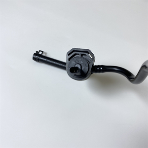 STZT 2740182201 Auto Parts Línea de tubería de ventilación de respiración del motor para <span class=keywords><strong>Mercedes</strong></span> <span class=keywords><strong>Benz</strong></span> Clase S E180 E200 - Product Image 3