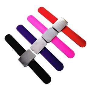 Silicone Magnetic Wristband Hair Styling Tool Square Magnetic Bracelet With Needle <b>Suction</b> Multifunctional Daily Use - Product Image 5