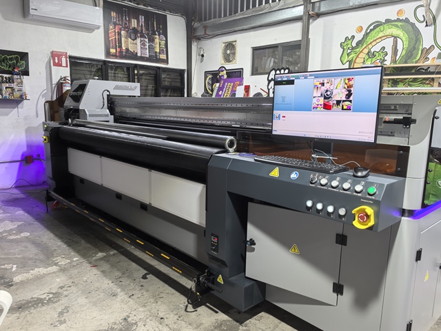 24 Konica Nozzles 2.5-meter Tape Guide Machine Used for Advertising Poster Large Format UV Printers