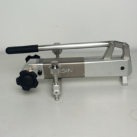 Ultra High Pressure HSIN617 High Stability Pressure Calibration Pump Portable Air Vacuum Pressure Gauge Comparator Instrument