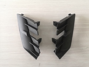 Moulage latéral de calandre de radiateur, accessoires de voiture 53123-52030 53124-52030 pour <span class=keywords><strong>Yaris</strong></span> <span class=keywords><strong>LE</strong></span> <span class=keywords><strong>2012</strong></span> 2013 2014 - Product Image 2