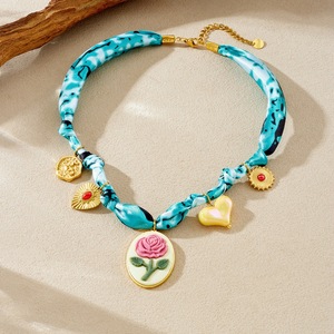 Retro Oval Flower Pendant Heart Charm Gold Plated Stainless Steel Fabric Chain Necklace Gift - Product Image 3