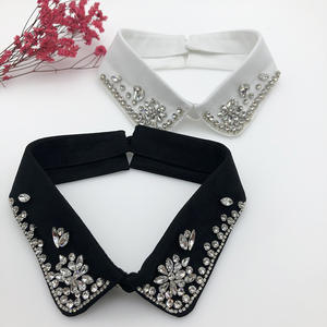 <span class=keywords><strong>Colletto</strong></span> <span class=keywords><strong>Staccabile</strong></span> Bianco con Decorazioni di Perline, Mezzo <span class=keywords><strong>Colletto</strong></span> per <span class=keywords><strong>Camicia</strong></span> - Product Image 4