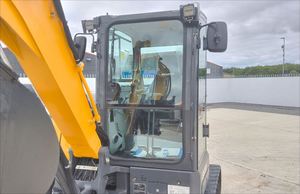 Excavatrice sur chenilles compacte haute performance Shantui SE58SR 5,8t - Product Image 4