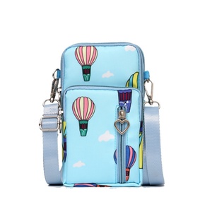 Waterproof PU Crossbody Mobile Phone Shoulder Bag with Chains Decoration Women's Phone Wallet Case for iPhone 13 Pro - Product Image 5