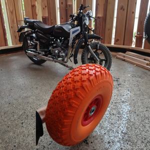 Roues de brouette en mousse PU sans plat de <span class=keywords><strong>10</strong></span> pouces chariot à outils du fabricant <span class=keywords><strong>4.00</strong></span>-4 avec roulement à billes nouvel état - Product Image 2