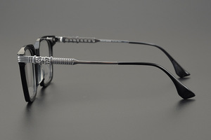Conception de niche haut de gamme cadre en titane pur <span class=keywords><strong>lunettes</strong></span> pour femmes rétro grand cadre carré <span class=keywords><strong>visage</strong></span> d'affichage <span class=keywords><strong>petit</strong></span> cadre optique pour hommes - Product Image 5