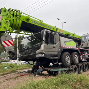Grúa Zoomlion ZTC500H de 50T Usada Premium, Elevación Estable, Componentes Hidráulicos Duraderos para Proyectos de Construcción - Product Image 1
