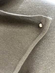 Pull en laine mérinos artisanal luxueux avec mélange de laine confortable et détails complexes" - Product Image 6