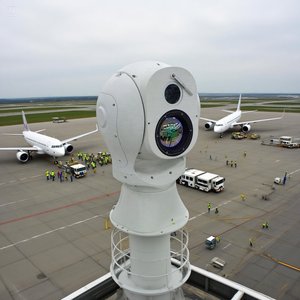 Nhiệt máy ảnh cho con người phát hiện dài khoảng cách tầm nhìn ban đêm an ninh airpoirt đặt hàng số lượng lớn nhà máy - Product Image 1