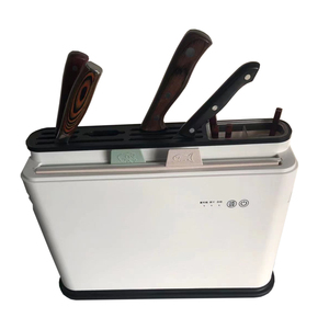 Cuchillo de Cocina Inteligente de Alta Calidad con Tabla de Cortar Plegable, Soporte para Bloques y Máquina de Desinfección SKD006 - Product Image 3