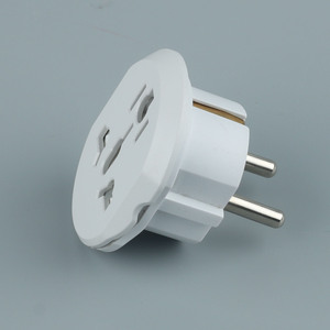 Adaptateur de prise Schuko type F UE 10A 220V, prise de voyage universelle à 2 broches avec mise à la terre, convertisseur de prise multi-pays - Product Image 2
