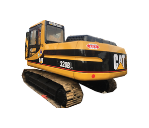 Excavadora de cadenas usada 320BL de 20 toneladas con pocas horas de trabajo, sistema hidráulico completo, motor Cummins y componentes de bomba hidráulica. - Product Image 4